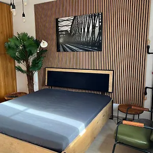  Apartmán Moderni Industry