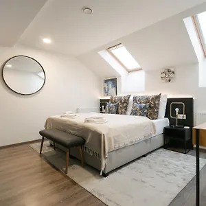 Coru House Apartment