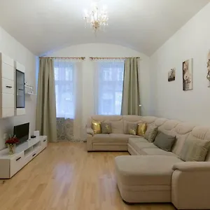 Spacious Near Wenceslas Square Apartment